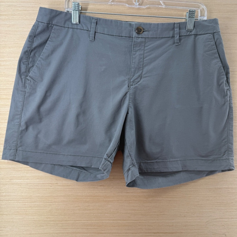 Old Navy Everyday Short Womens 12 Gray Stretch Cotton Chino Mid Rise 5 Inseam